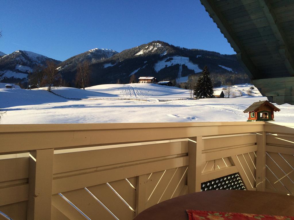 Alpenblume Apartment *